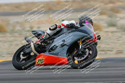 media/Jan-14-2023-SoCal Trackdays (Sat) [[497694156f]]/Turn 4 Set 2 (1030am)/